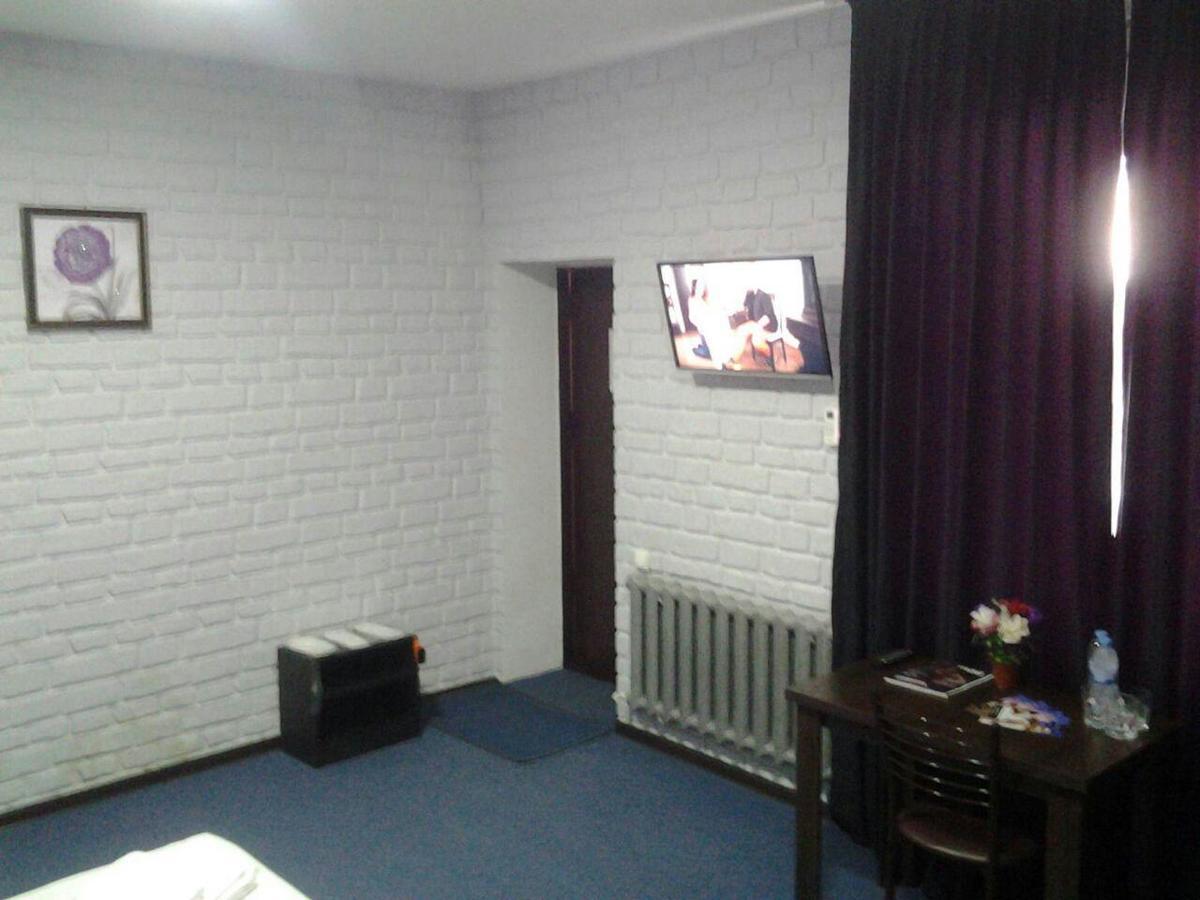 Minor Hotel Tashkent Esterno foto