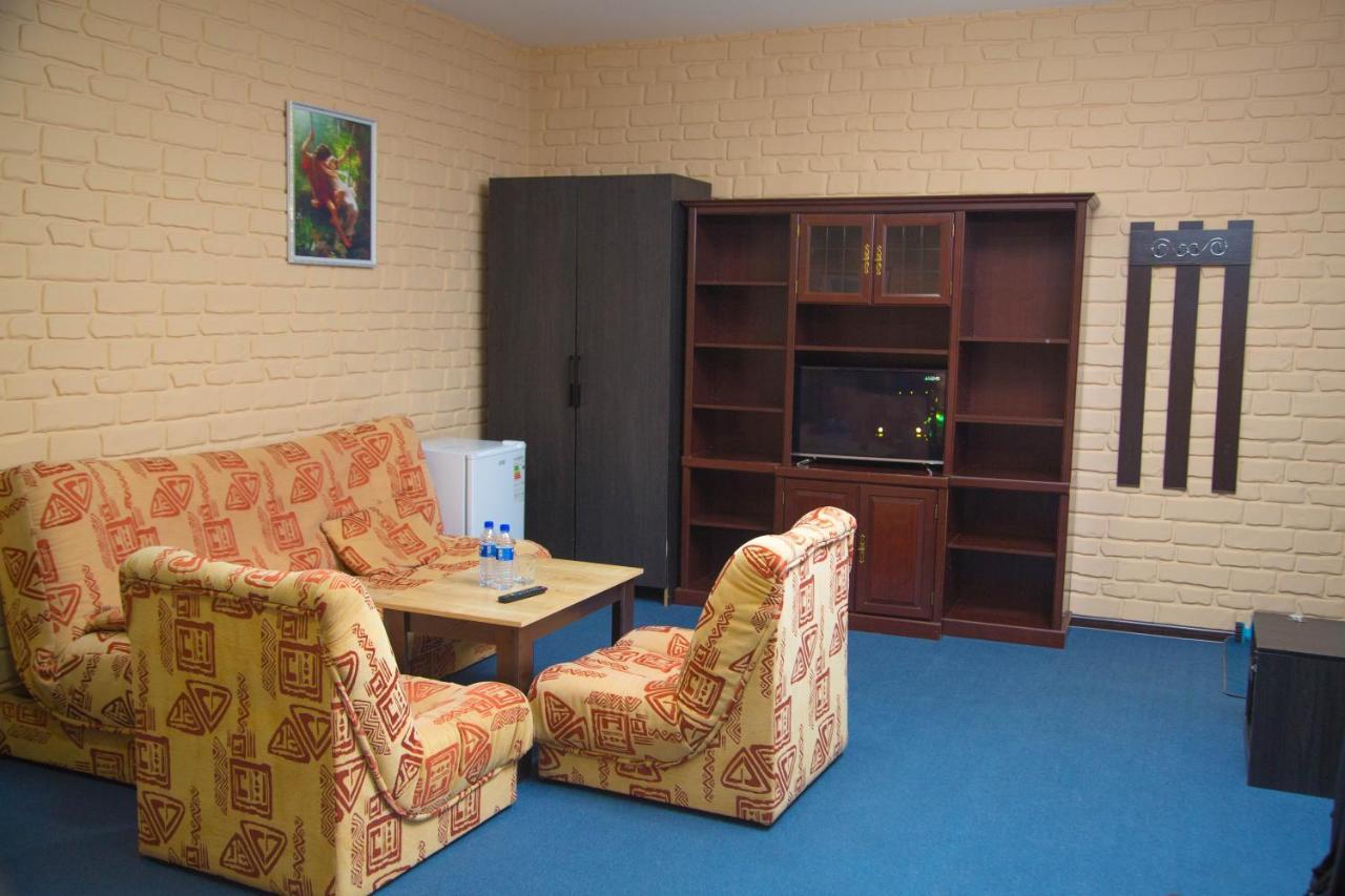 Minor Hotel Tashkent Esterno foto